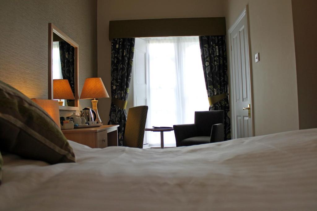 Lambert Manor Hotel Grange-over-Sands Cameră foto
